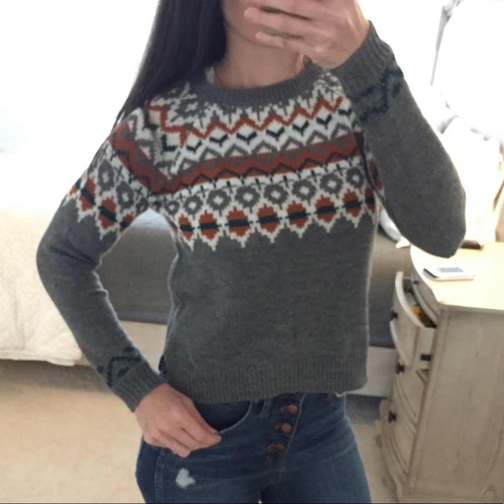 Cropped sweater